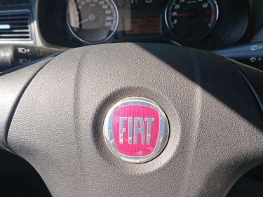 fiat-punto-1.8-hlx-8v-flex-4p-manual-wmimagem01380387416